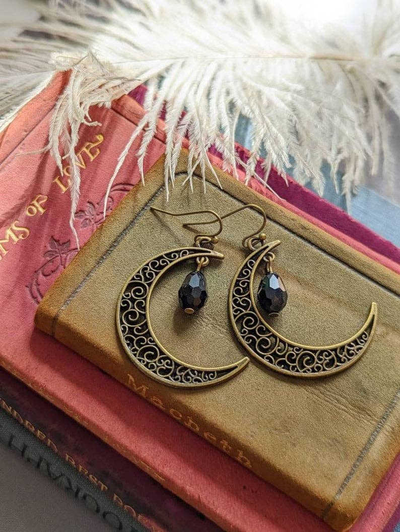 Black Teardrop Crescent Moon Earrings