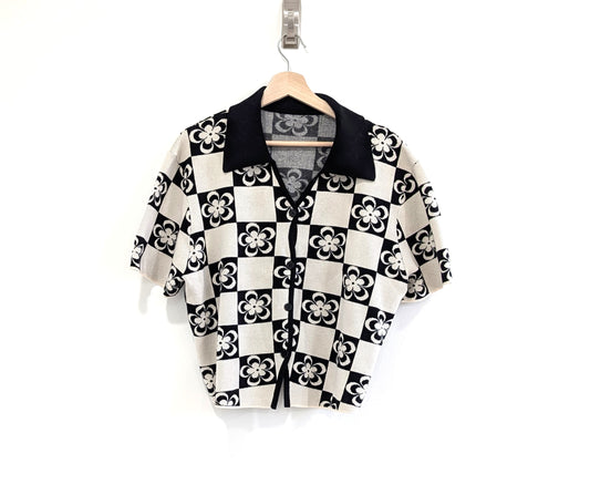 Black and White Floral Polo Short Sleeve Sweater
