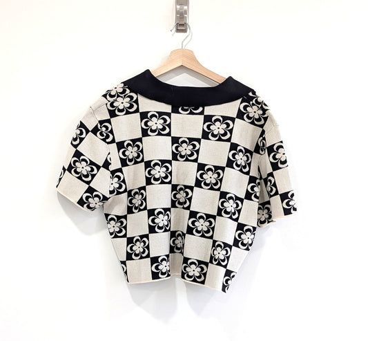 Black and White Floral Polo Short Sleeve Sweater