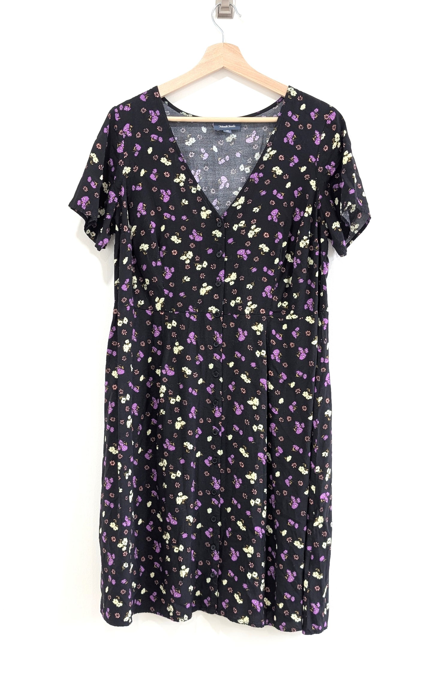 Short Sleeve V-Neck Floral Dress