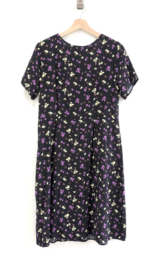 Short Sleeve V-Neck Floral Dress