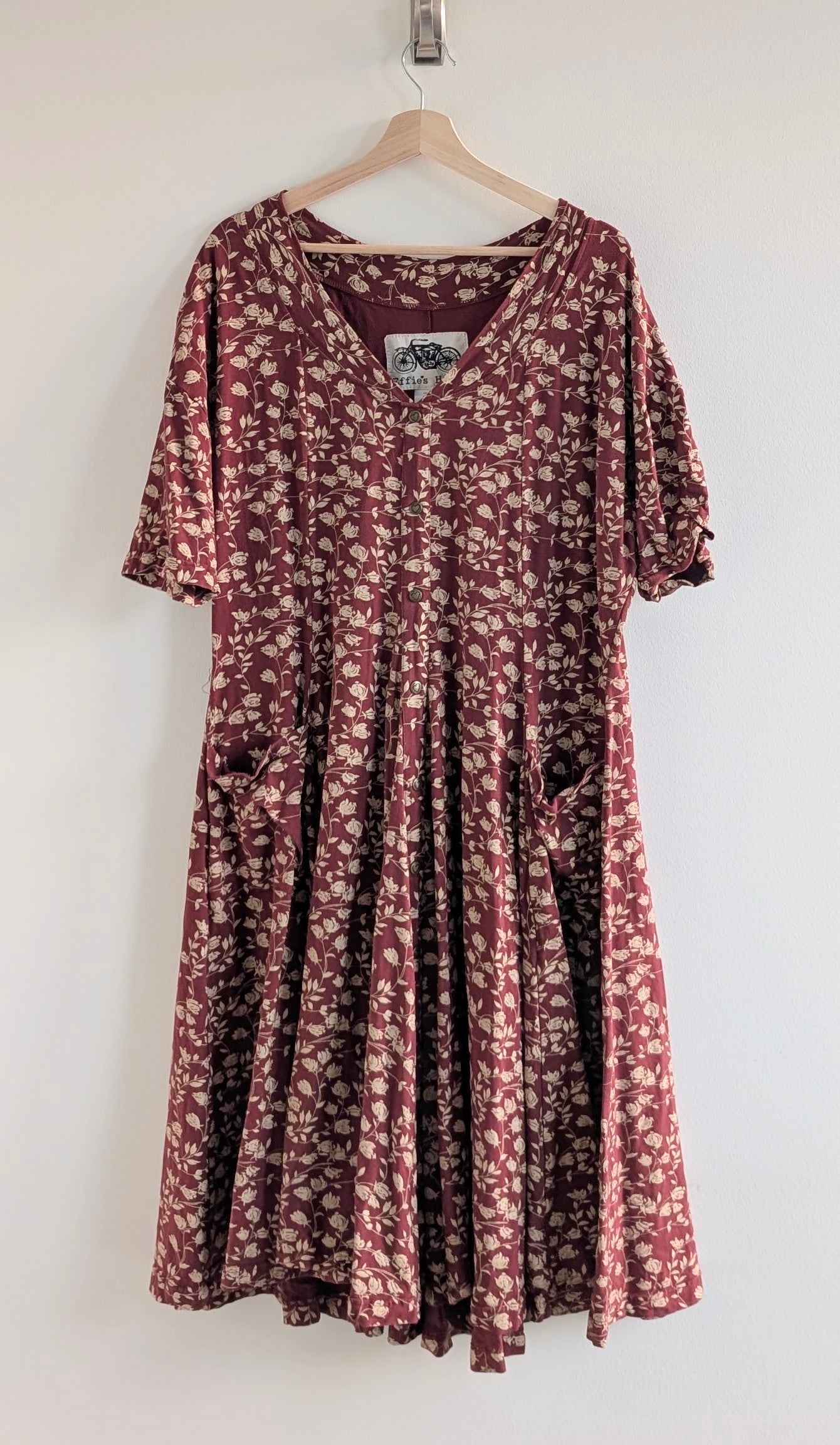 Short Sleeve Red Floral Dress