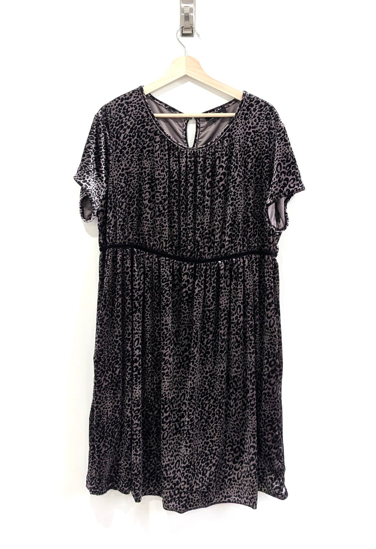 Velvet Leopard Print Dress (2X)