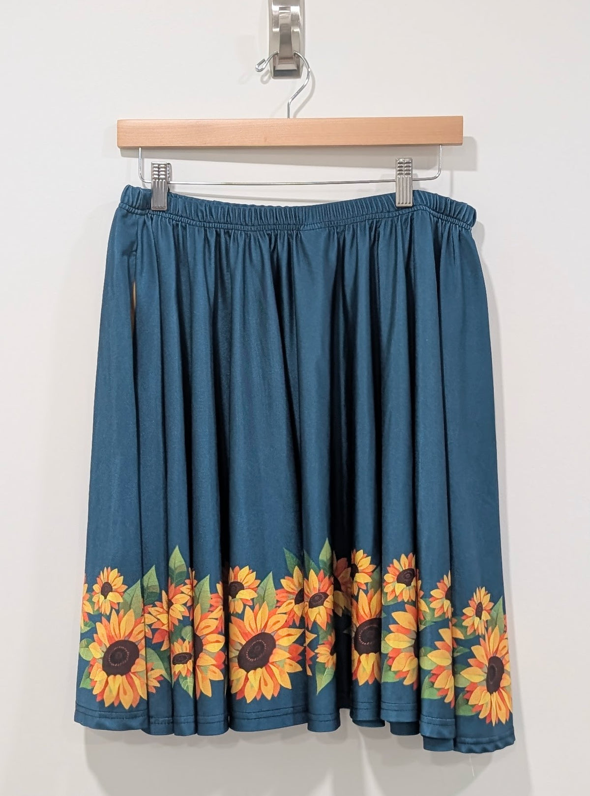 Sunflower Print Skirt (3X)