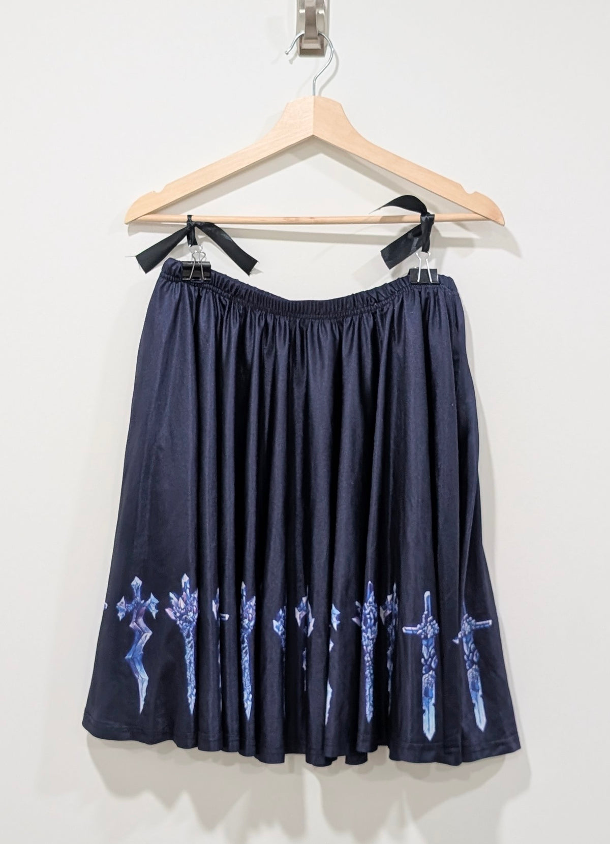 Sword Print Skirt (3X)