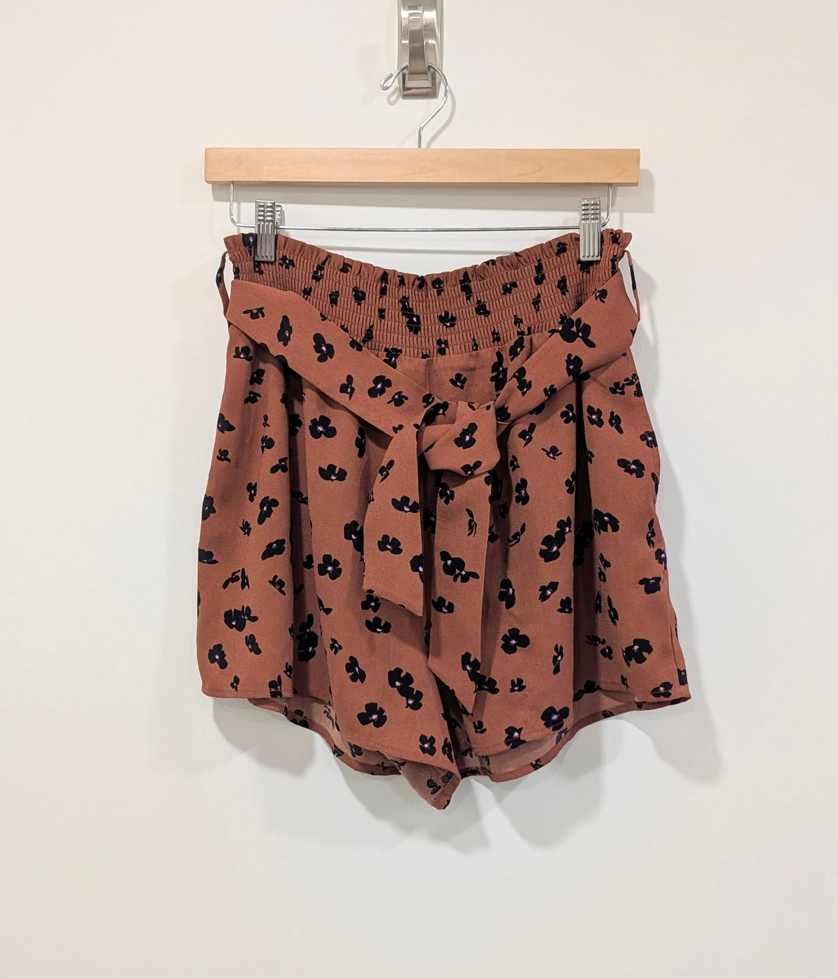 Floral Tie Shorts (Medium)